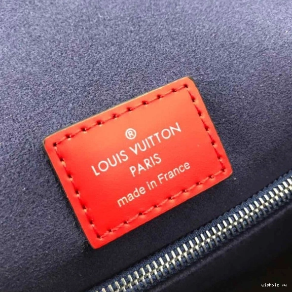 WIS GRENELLE VUITTON PM LOUIS 0128